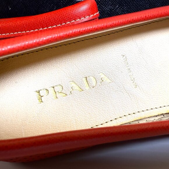 Prada Calzature Red Leather Loafers size 37/ 6.5 or 7 - Picture 2 of 15